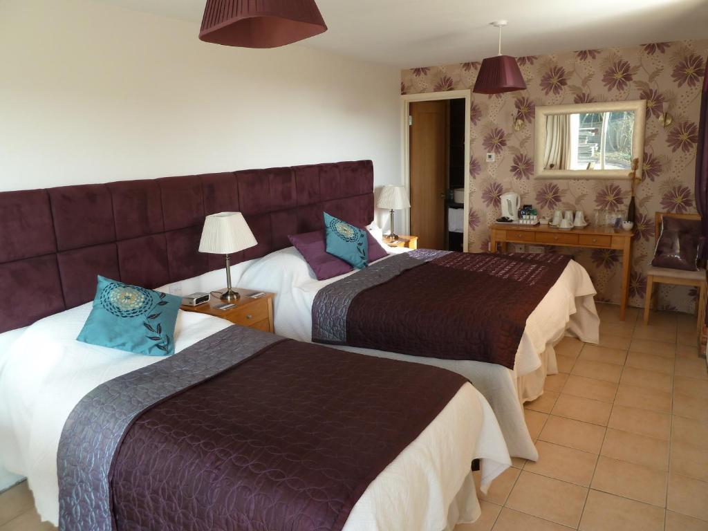 Takeley The Willows Guest House الغرفة الصورة